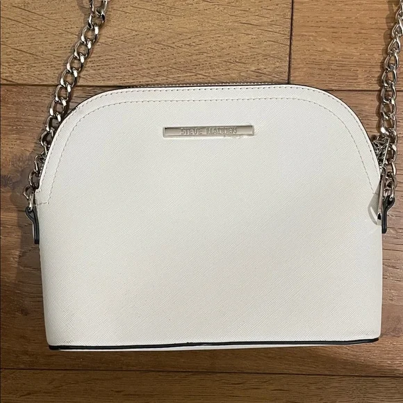 Steve Madden White Crossbody Bag with Silver Chain - Picture 1 of 10